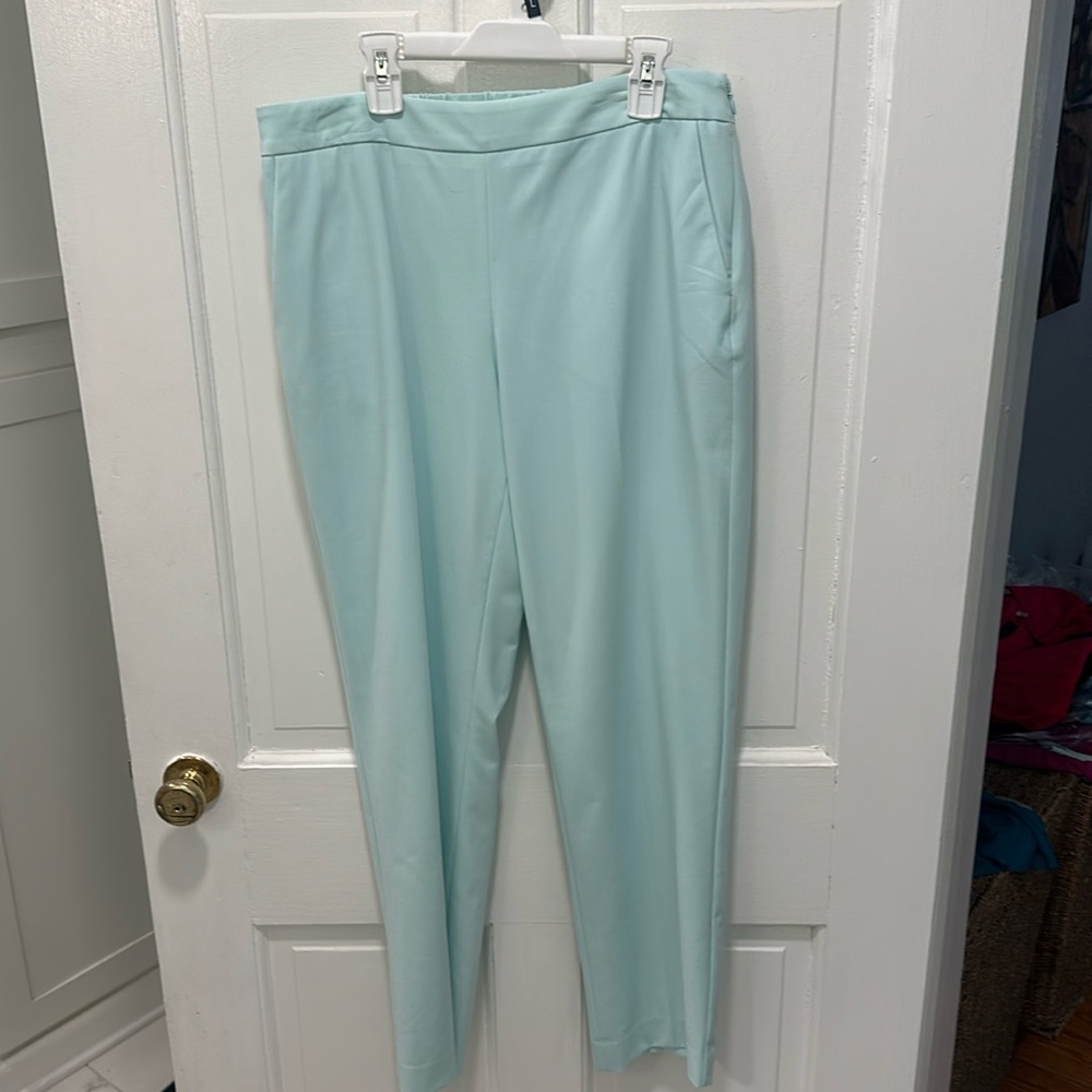 Calvin Klein mint green pants. NWOT. SIZE 8